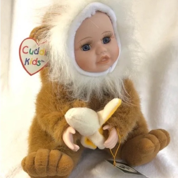 4 brand new Geppedo porcelain dolls - Picture 3 of 16